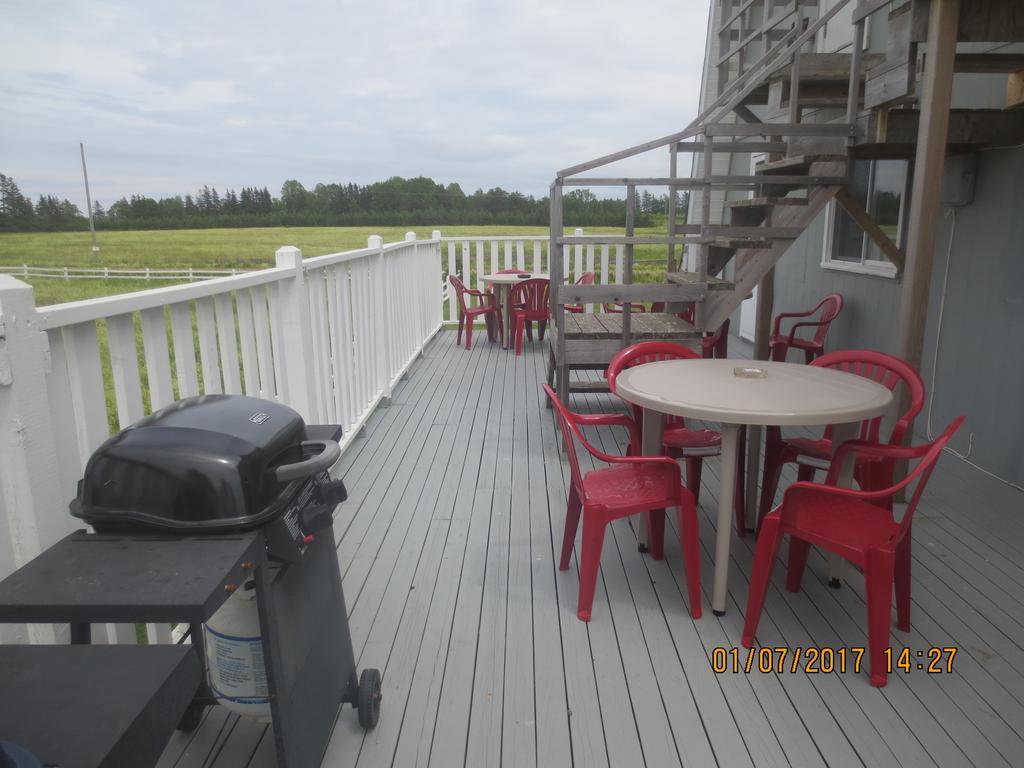 Brackley Beach Hostel Exterior foto